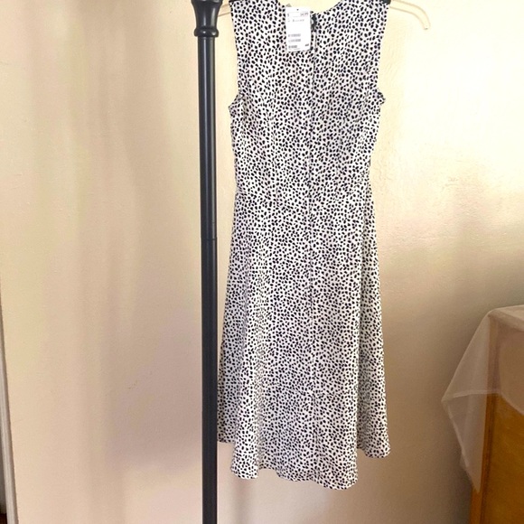H&M womens dress 👗 - SIZE 2 - Picture 2 of 16